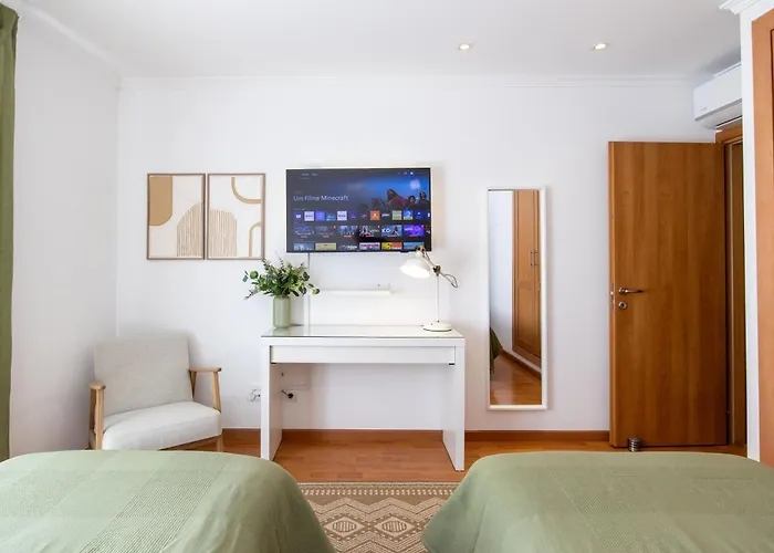 Perogil - Charming Oasis In Tavira