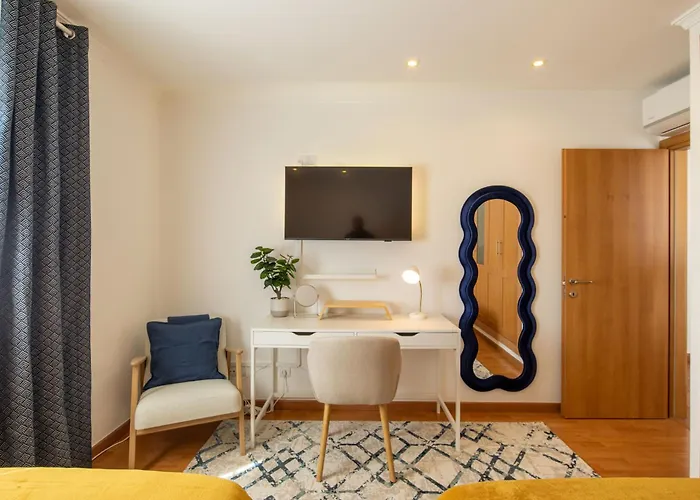 Villa Perogil - Charming Oasis In