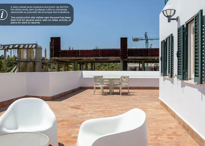 Villa Perogil - Charming Oasis In