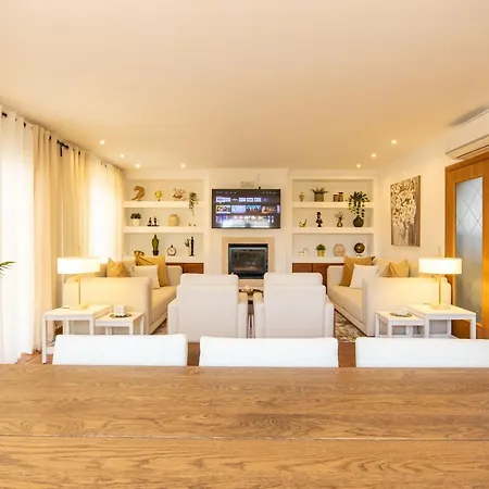 Perogil - Charming Oasis In * 塔维拉