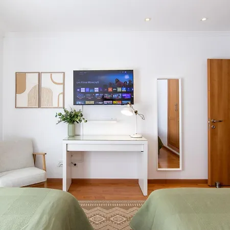 Perogil - Charming Oasis In Tavira