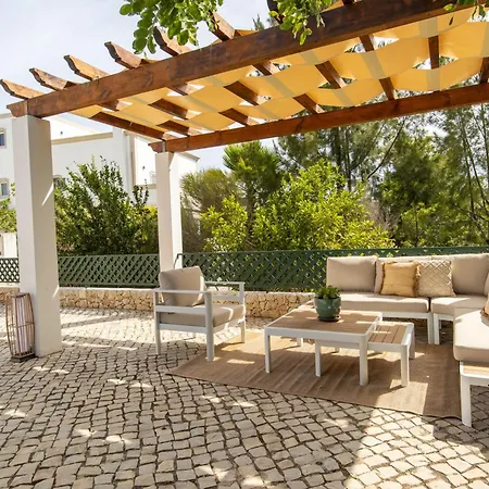 Perogil - Charming Oasis In