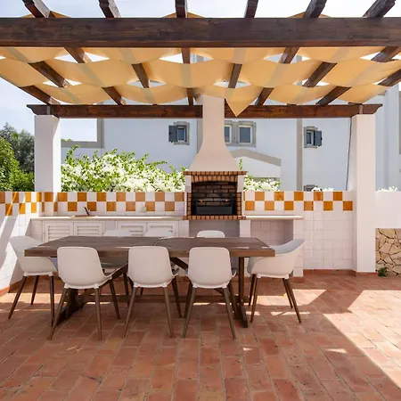 Perogil - Charming Oasis In Villa