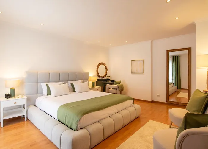 别墅 Perogil - Charming Oasis In